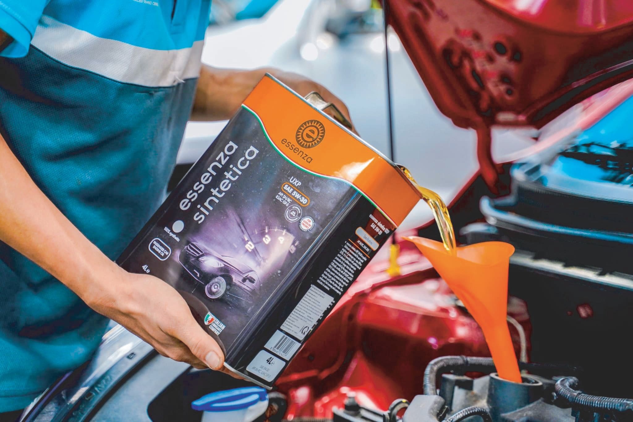 Dau Nhot Essenza Sintetica F X Sae 5w30